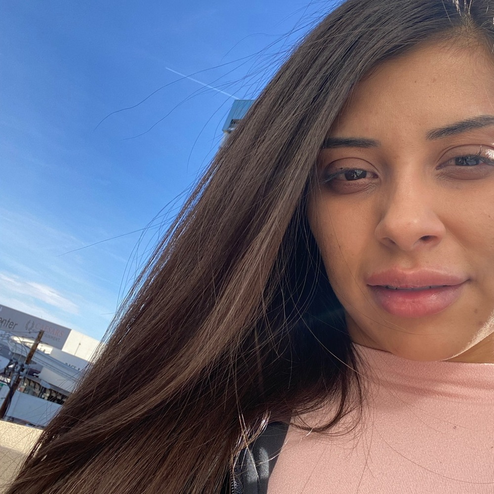 Meet your Posher, Yuseli